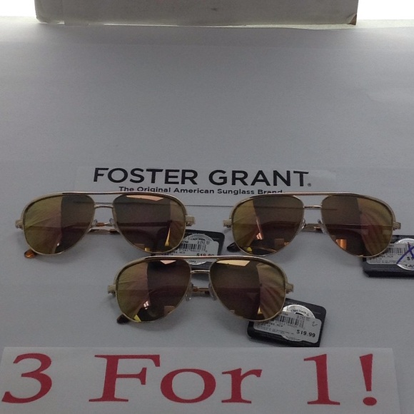 Foster Grant Accessories Nwt Foster Grant Classic Aviator Mirrored